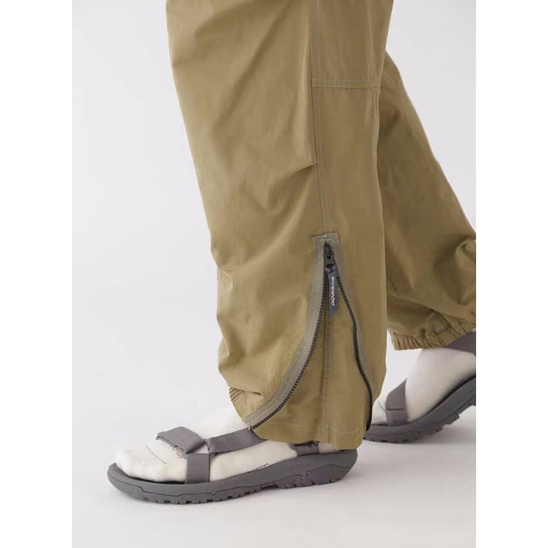 当日出荷可] and wander side zip hem pants black [アンドワンダー]