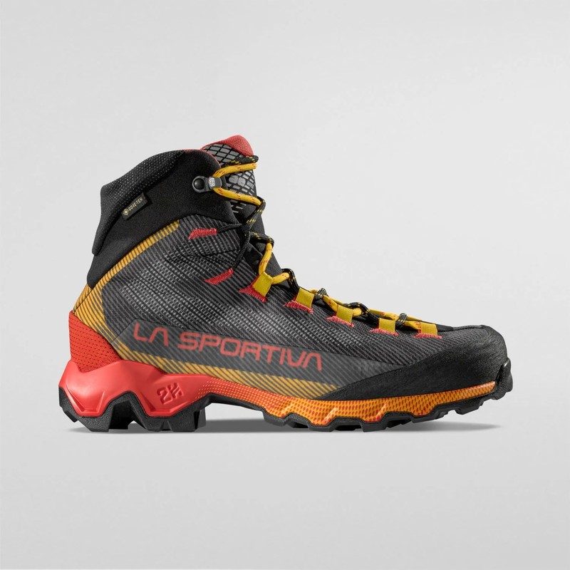 LA SPORTIVA Aequilibrium Hike GTX Carbon/Yellow [ラ・スポルティバ]