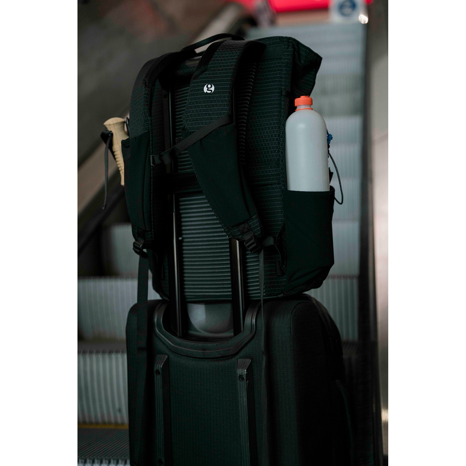 [最短当日出荷] Gossamer Gear Vagabond Jet 26 Black [ゴッサマーギア]