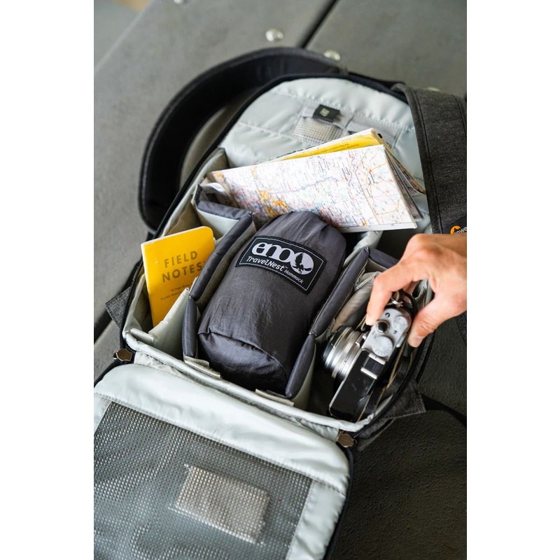 eno Travel Nest + Straps Combo Charcoal [イノー]