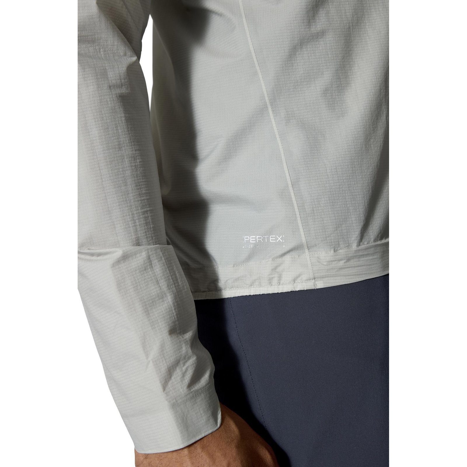 [当日出荷可] Rab Phantom Jacket Light Zinc [ラブ]