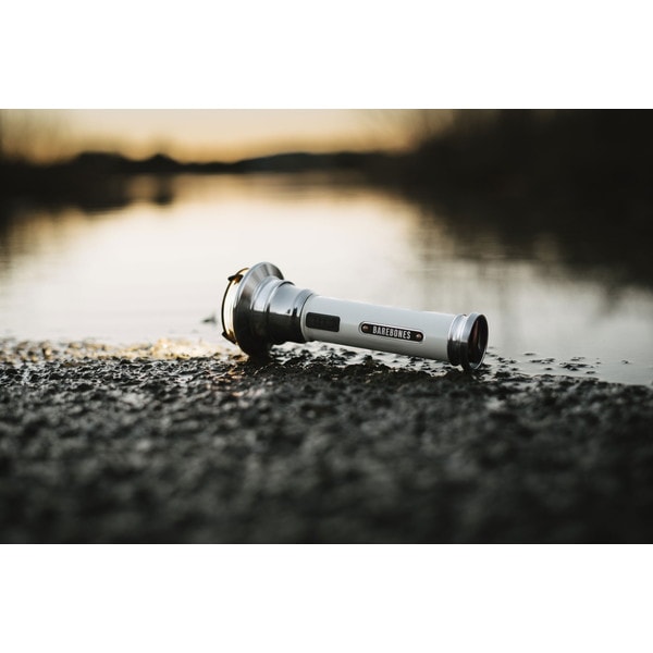 BAREBONESビンテージフラッシュライトLED ビンテージホワイト Barebones Vintage Flashlight - Vintage White - Amazon.com