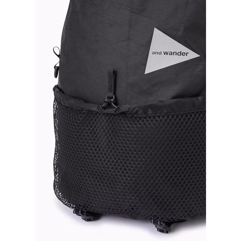 and wander ECOPAK 20L daypack black [アンドワンダー]