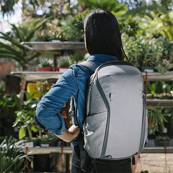 Peak Design Everyday Backpack Zip 15L Ash [ピークデザイン]