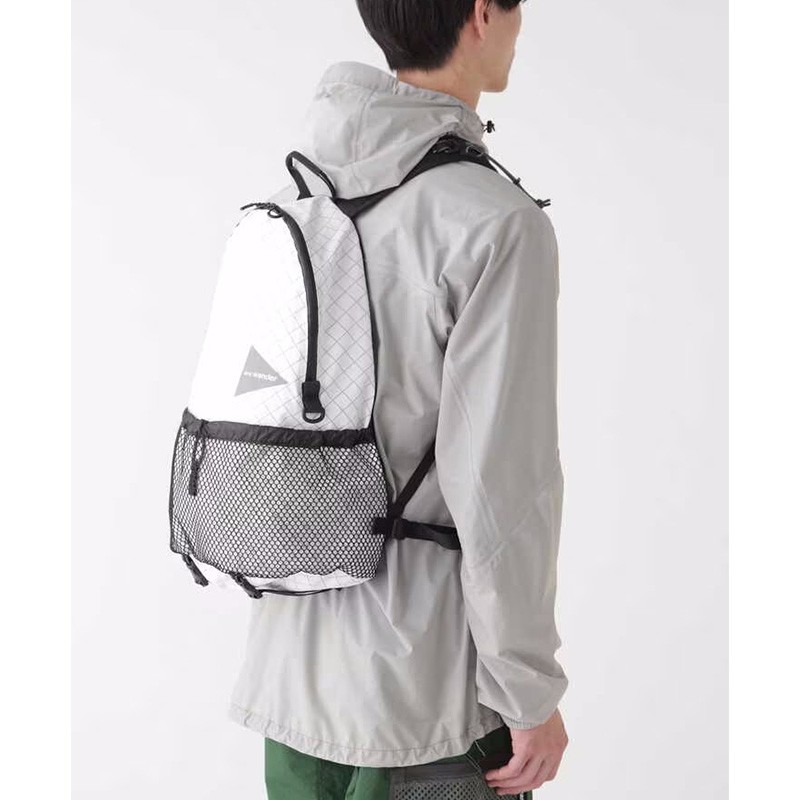 and wander ECOPAK 20L daypack off white [アンドワンダー]