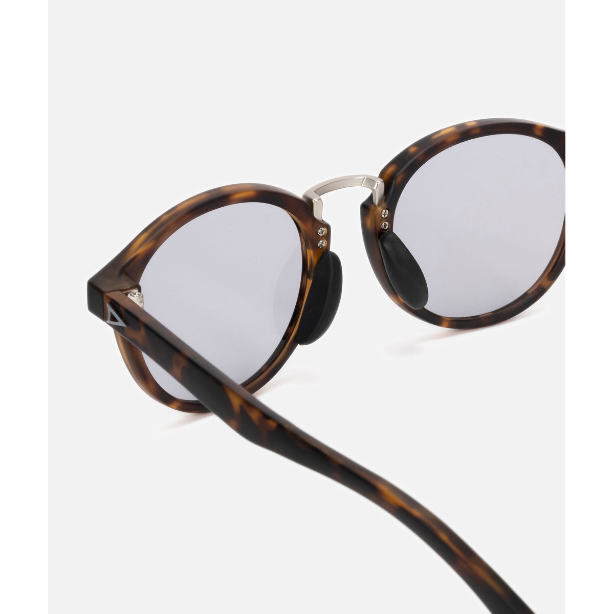 [当日出荷可] TYMER OLIVER Tortoise/Light Grey [タイマー]