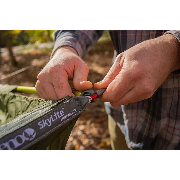 eno SkyLite Hammock Evergreen [イノー]