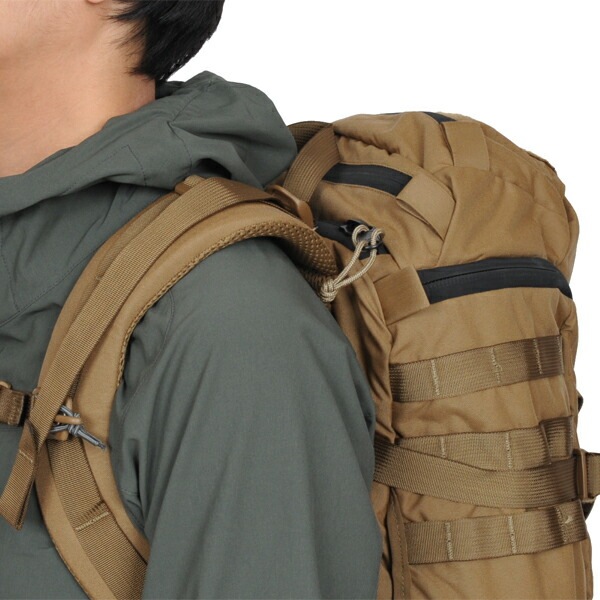 ノベルティ] MYSTERY RANCH 3 Day Assault CL Coyote M/Lサイズ