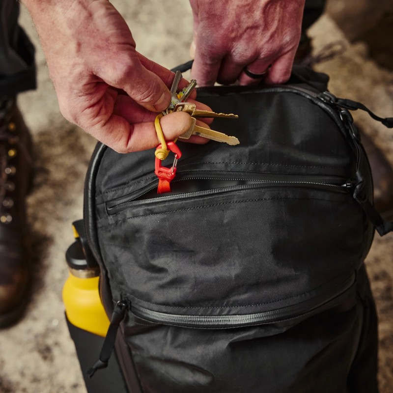 EVERGOODS MPL22 - Mountain Panel Loader 22L EcoPak Black [エバー 