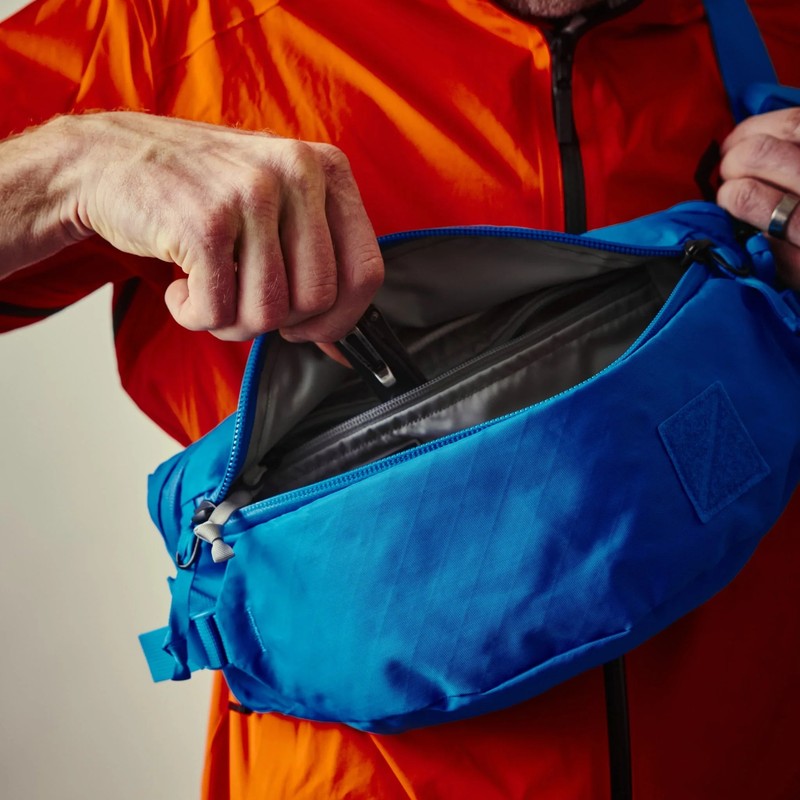 エバーグッズ MHP3.5 オレンジ 当日出荷可] EVERGOODS MHP3.5 - Mountain Hip Pack 3.5L Burnt Orange