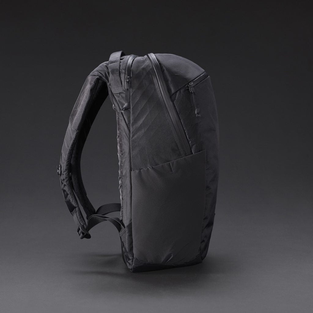 [当日出荷可] EVERGOODS CHZ22 - Civic Half Zip 22L X-pac Black Coyote [エバーグッズ]