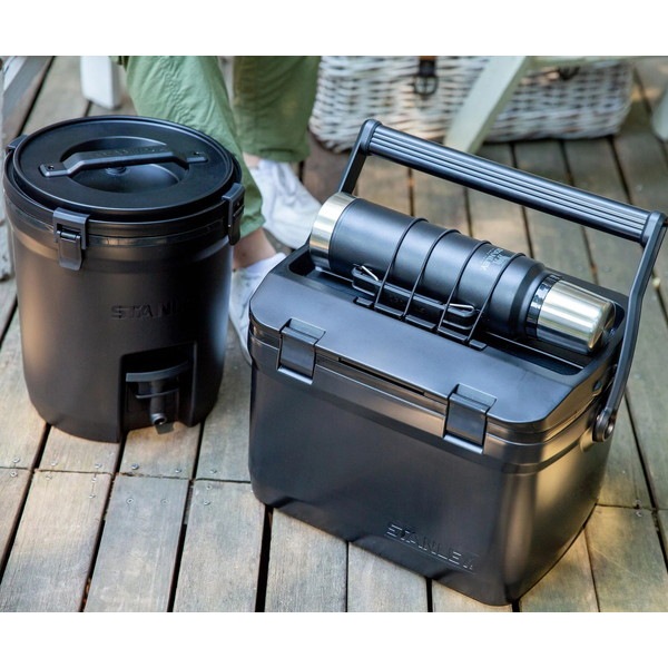STANLEY クーラーボックス 15.1L ピュアブラック [スタンレー]