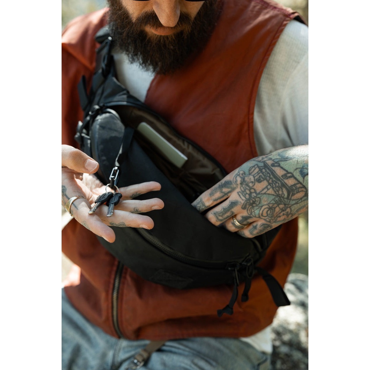 [当日出荷可] EVERGOODS MHP3.5 - Mountain Hip Pack 3.5L X-pac Black Coyote [エバーグッズ]