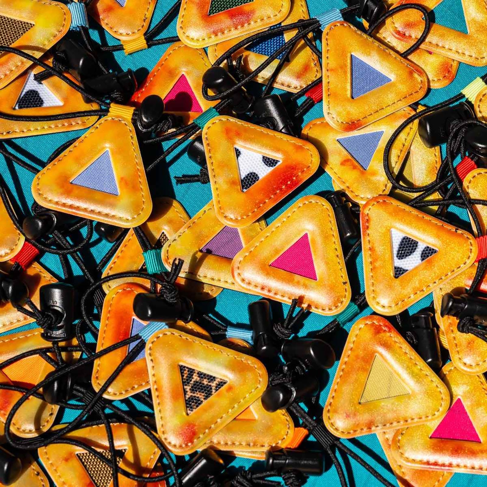 [当日出荷可] BLUE LUG triangle reflector MINI fire dye [ブルーラグ]