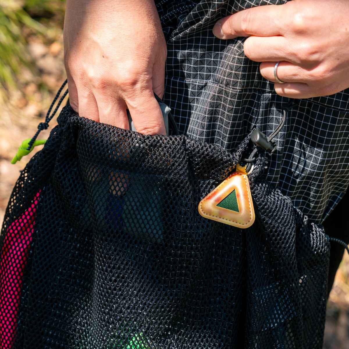 [当日出荷可] BLUE LUG triangle reflector MINI fire dye [ブルーラグ]