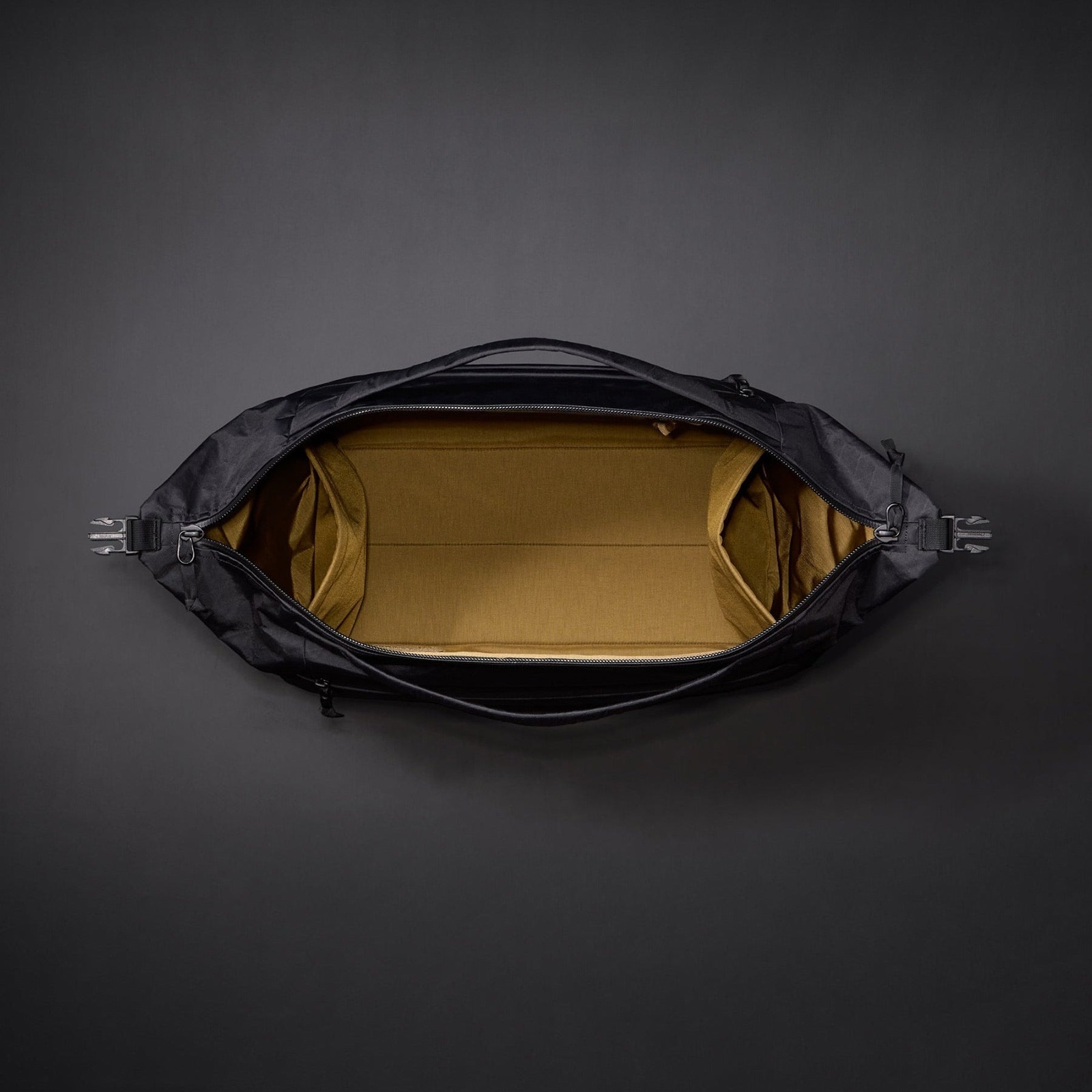 [当日出荷可] EVERGOODS TD35 - Transit Duffle 35L X-pac Black Coyote [エバーグッズ]