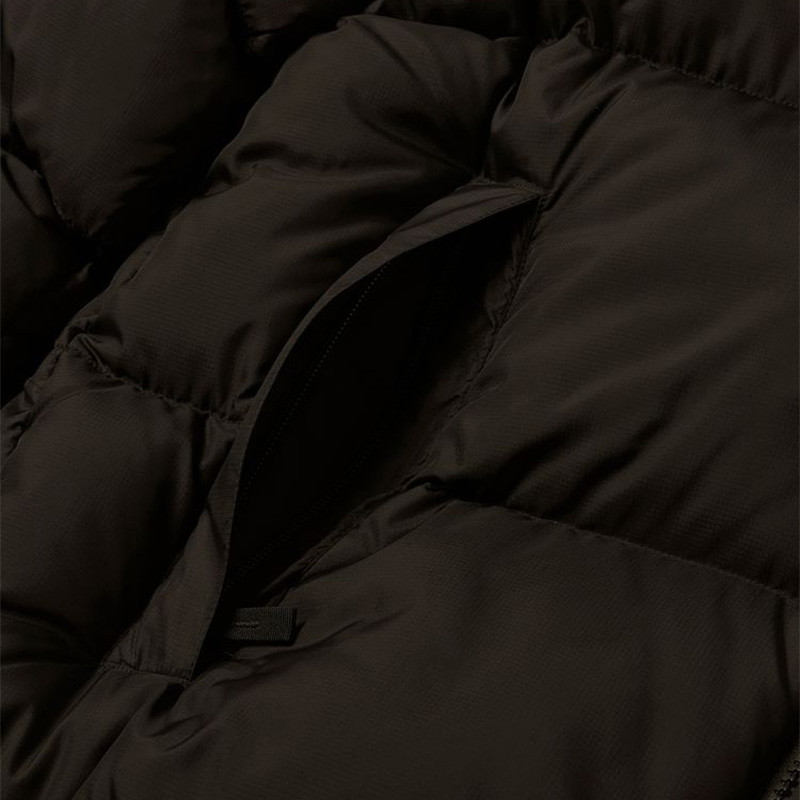 THE NORTH FACE Nuptse Jacket ブラック (K) [ザ・ノース・フェイス]