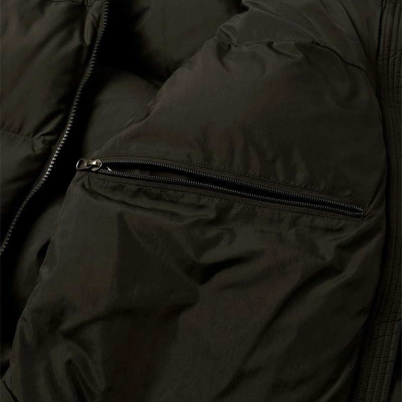 THE NORTH FACE Nuptse Hoodie ブラック (K) [ザ・ノース・フェイス]