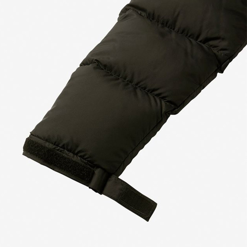 THE NORTH FACE Nuptse Hoodie ブラック (K) [ザ・ノース・フェイス]