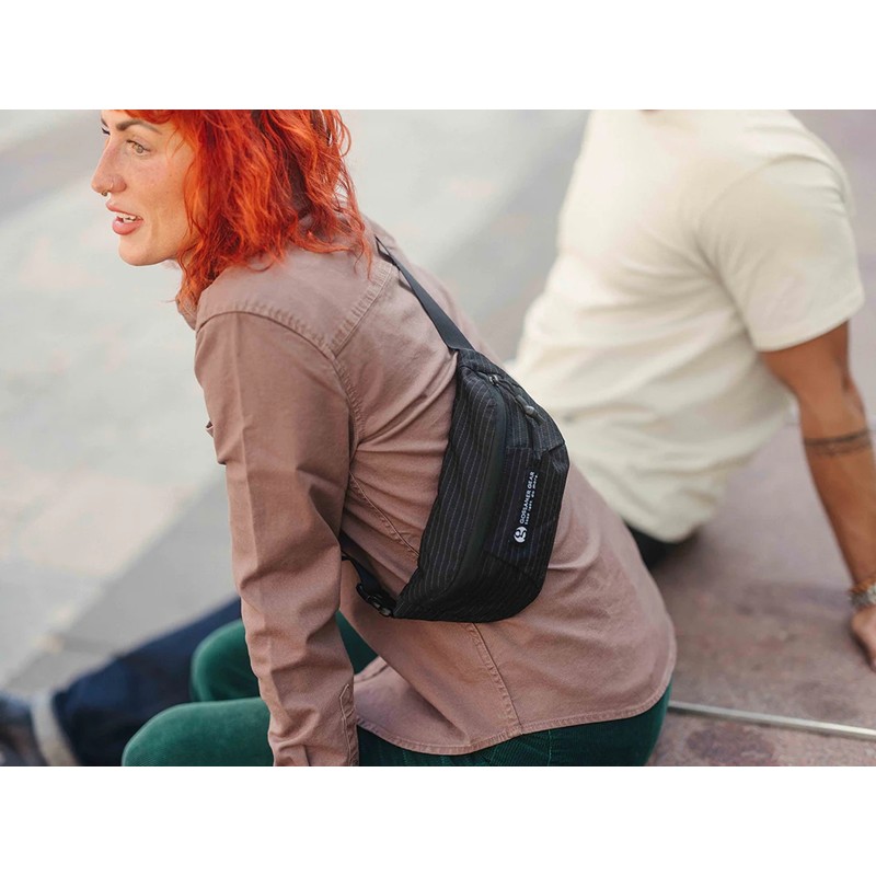 [最短当日出荷] Gossamer Gear Bumster Jet Black [ゴッサマーギア]