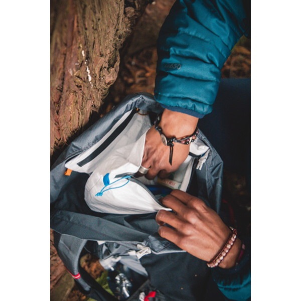 [当日出荷可] Gossamer Gear Strage Sacks Ditty Small White [ゴッサマーギア]