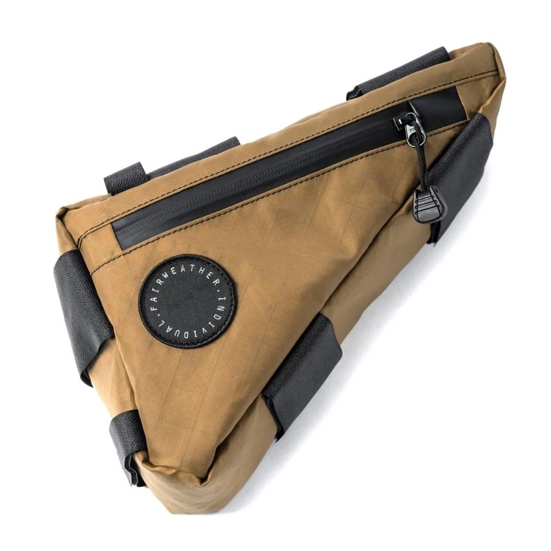 [最短当日出荷] FAIRWEATHER corner bag ecopak/coyote [フェアウェザー]