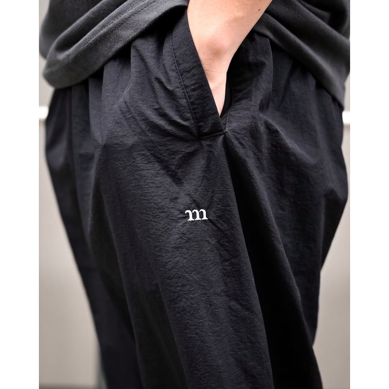 MURACO LIGHT WEIGHT NYLON EASY PANTS Black [ムラコ]