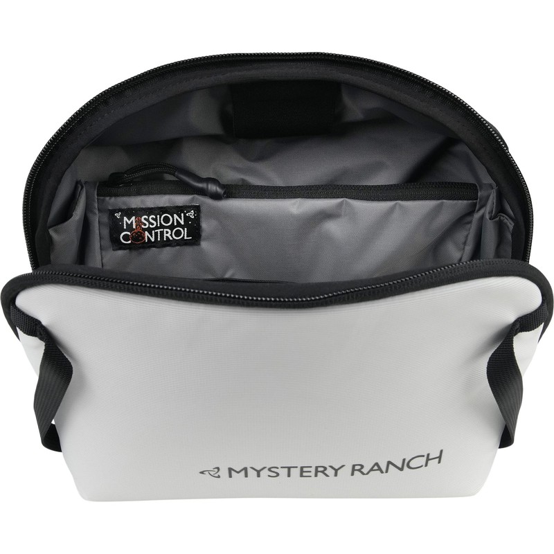 ミッションコントロール Mサイズ ホワイト ミステリーランチ MYSTERY RANCH MISSION CONTROL M White [ミステリーランチ]