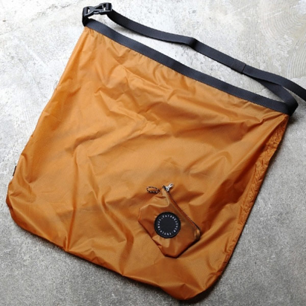 FAIRWEATHER packable sacoche camel [フェアウェザー]