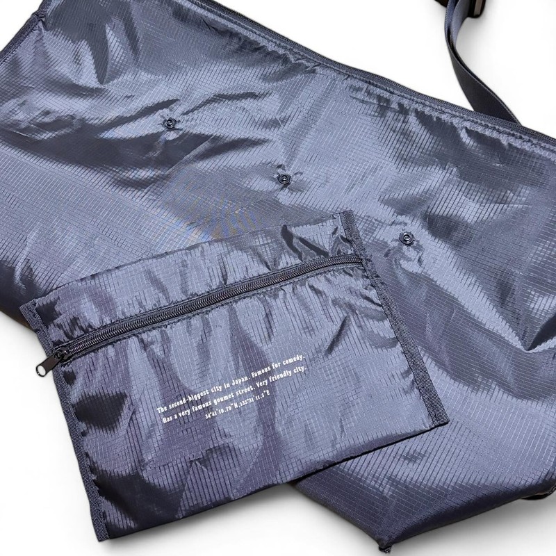 &NUT NEOPRENE MESSENGER BAG blk [アンドナット]