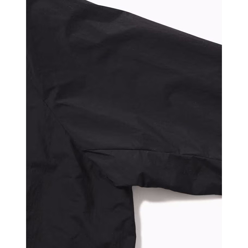 and wander water repellent light coat black [アンドワンダー]