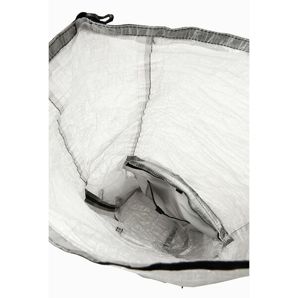 and wander Dyneema backpack off white [アンドワンダー]