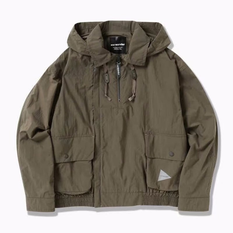and wander water repellent light jacket khaki [アンドワンダー]
