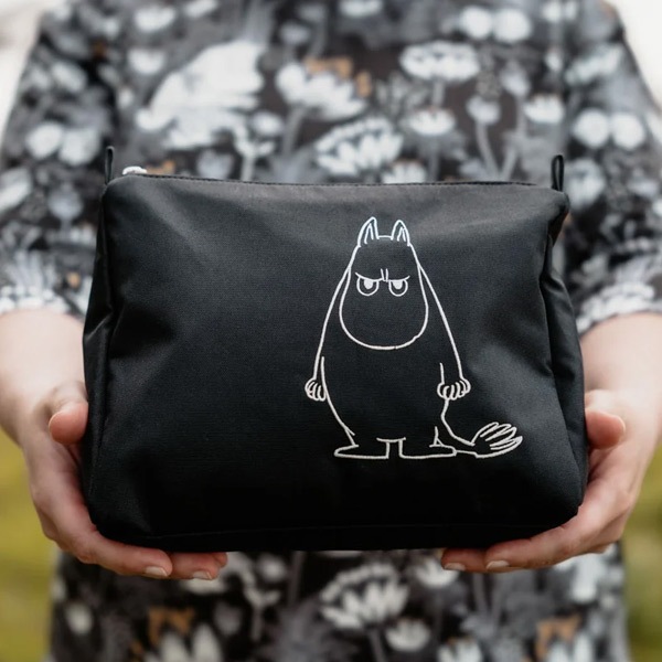 �ࡼ�ߥ� �ݡ��� �礭�� ��ͥ��󥰥꡼ �֥�å� MOOMIN �ޥ�� �ȥ�٥� ��Ģ ������ ��Ǽ ��ʪ ���� �̲� �İ��� ����ץ� Martinex �ޥ�ƥ��ͥå��� ���ե� ��åԥ��б� 