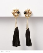 ビジュータッセルイヤリング/ピアス