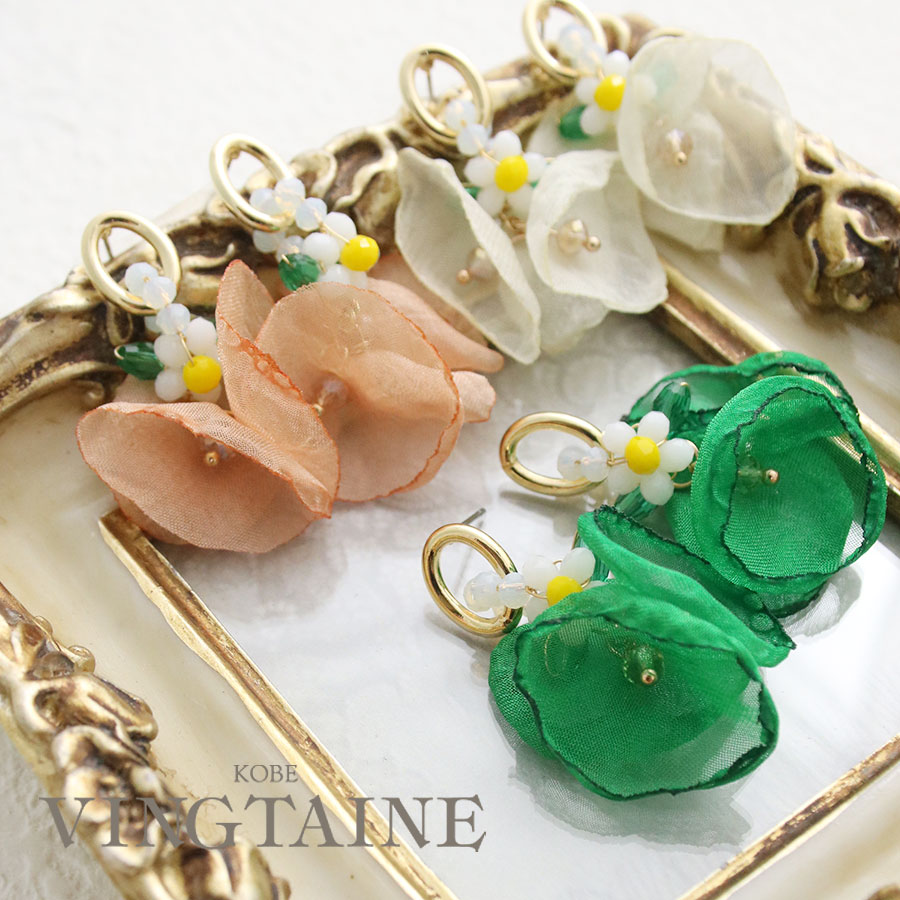 No.1519-A　フラワーモチーフ☆春☆レジン☆ピアス・イヤリング 新春売り尽くし再値下げ◇SALE◇キャッチ―なシフォンフラワーピアス