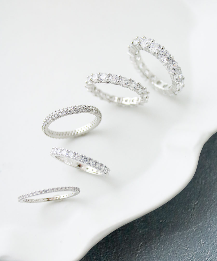 �����˥ƥ����  R-142