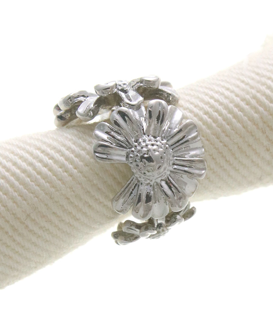 ���Ҽ�����ۥǥ�����������եߥ˥��䡼����  E2137