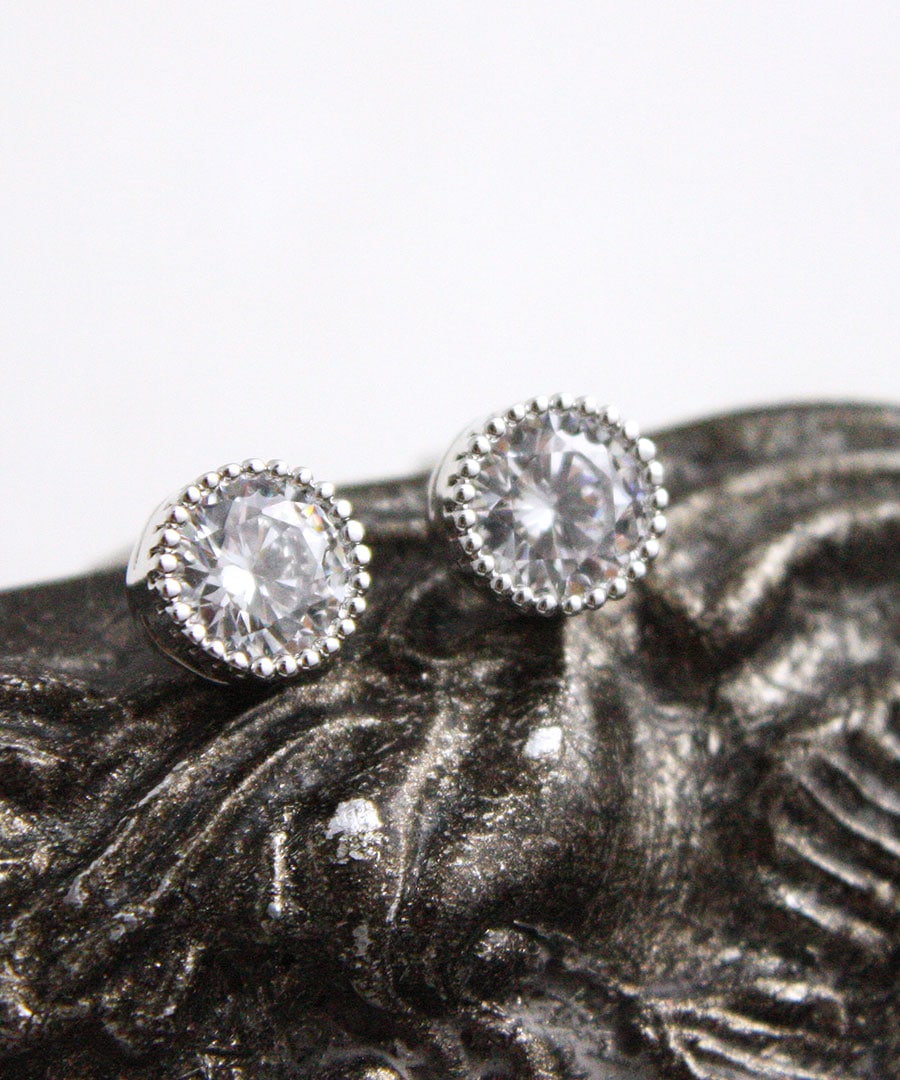 �饦��ɷ���γ���塼�ӥå����륳�˥��ԥ���  P2-66 