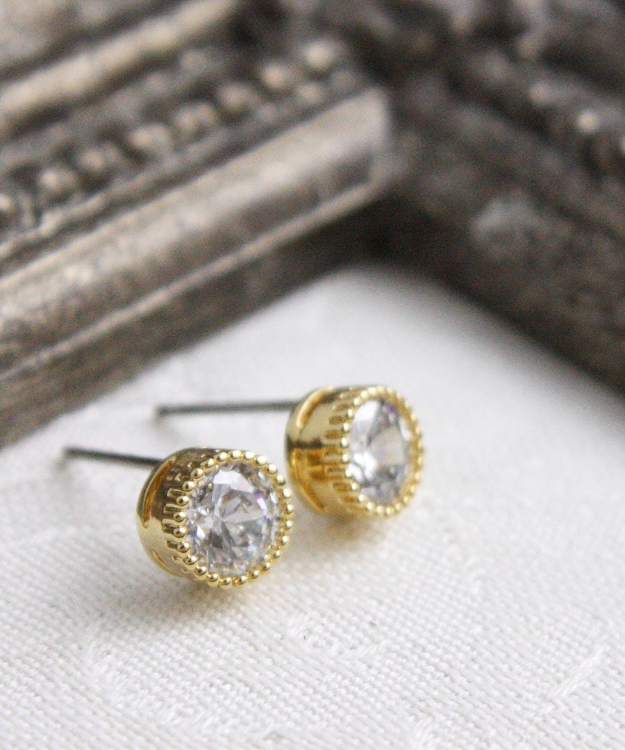 �饦��ɷ���γ���塼�ӥå����륳�˥��ԥ���  P2-66 