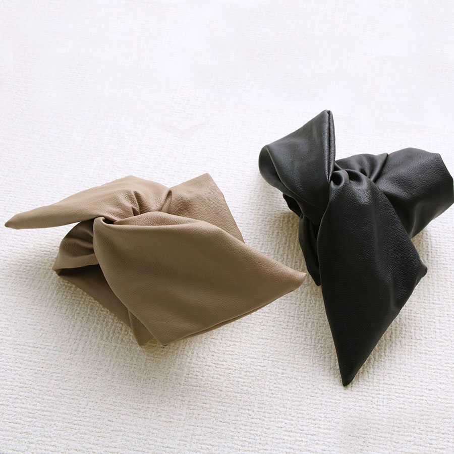 �ե������쥶���磻�䡼�ݥˡ� H7383
