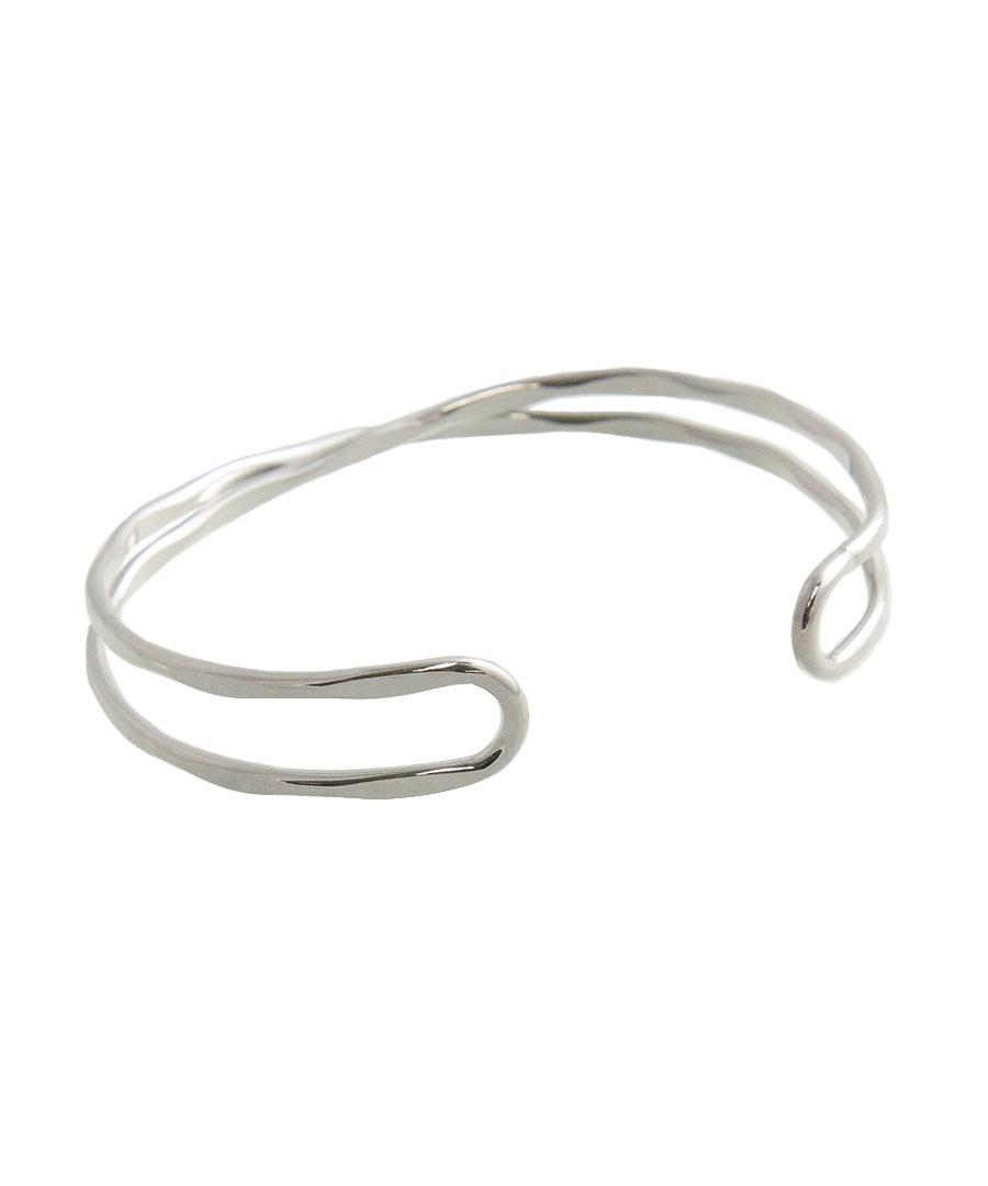 ������2Ϣ���Х󥰥� B4105