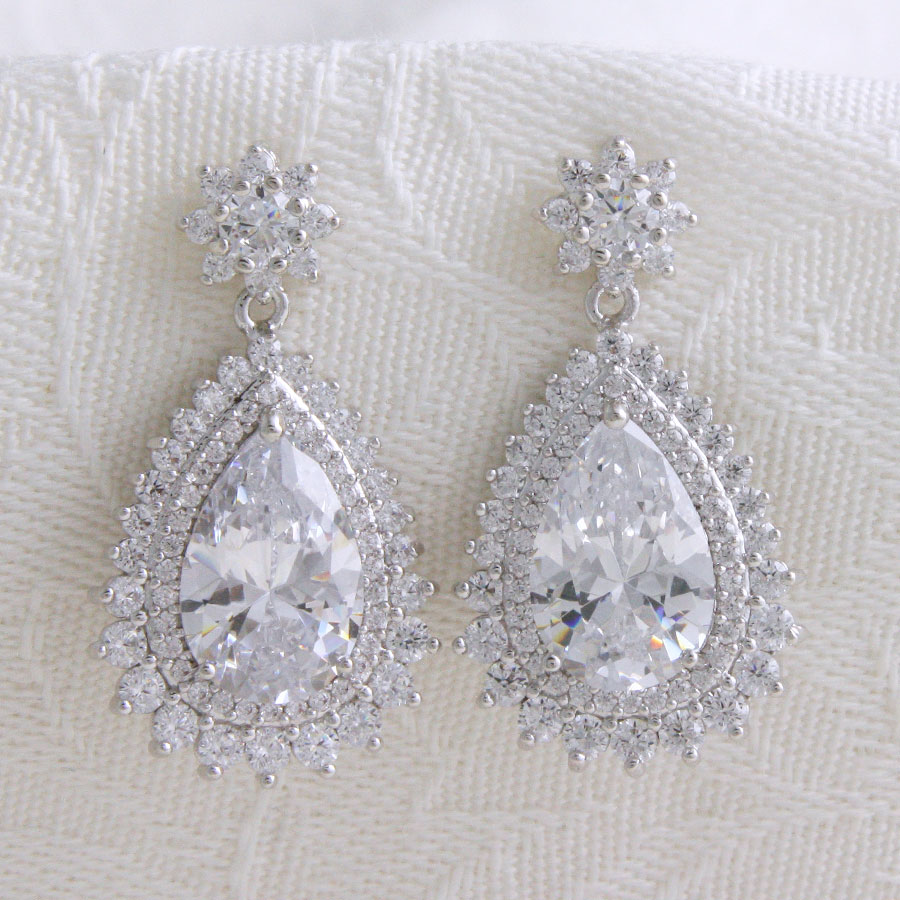 ���塼�ӥå����륳�˥��ե��ߥƥ����ɥ��åץԥ��� ������ P1388 