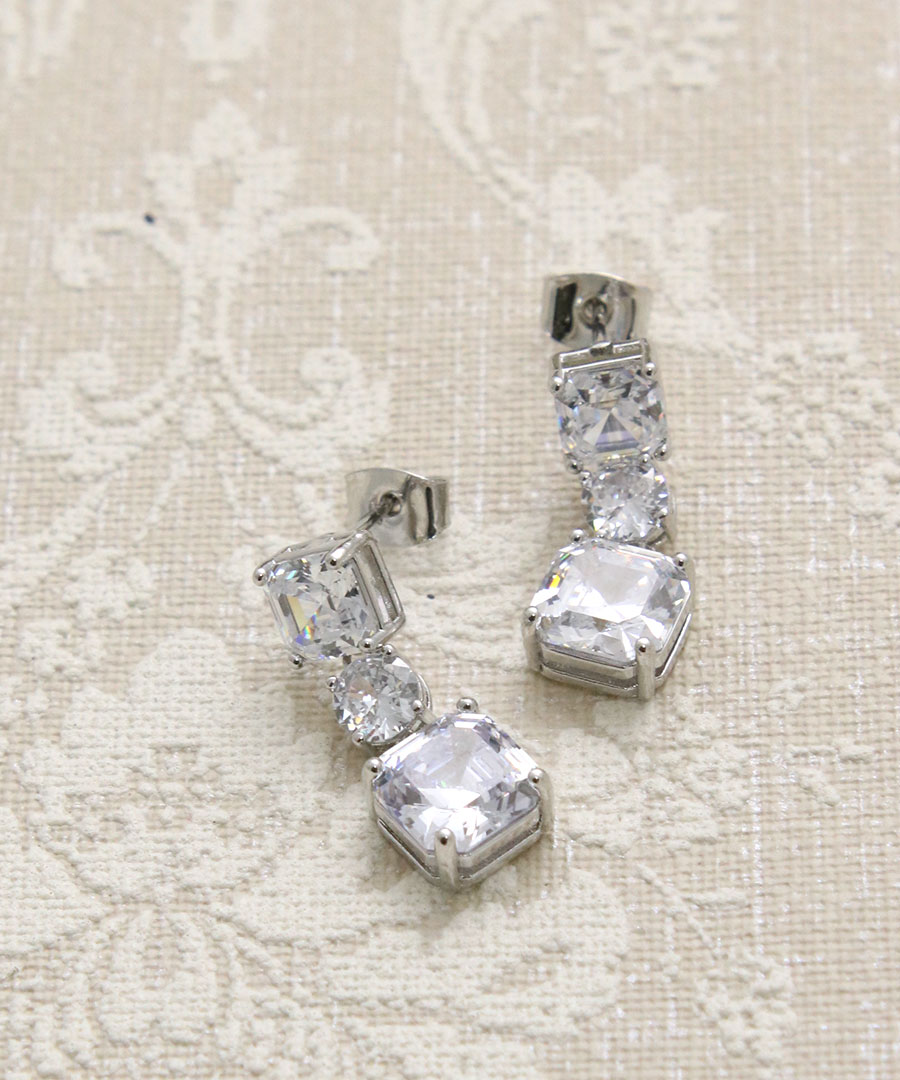 ���塼�ӥå����륳�˥��ԥ���  P5101