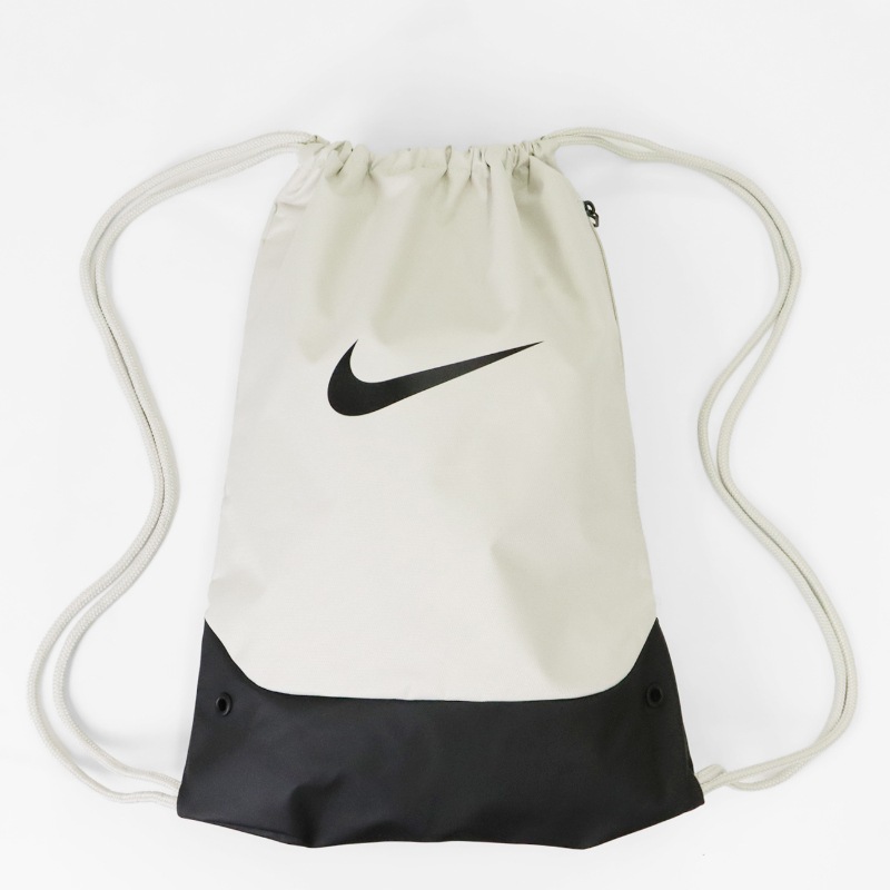 ナイキ NIKE ドローコードバッグ ブラジリア BRSLA メンズ レディース ジムサック バックパック ナップサック 18L 2026年春夏新作 2026SS ライトボーン IB4409 072 | ブランド [正規取扱店]