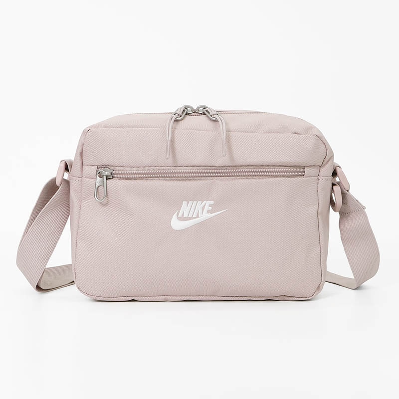 ナイキ NIKE ショルダーバッグ ヘリテージ HERITAGE 2.0 クロスボディバッグ メンズ レディース 斜め掛け ミニバッグ ミニショルダー 4L 軽量 ロゴ 2026年秋 新作 パーティクルローズ IB4378-627 | ブランド [正規取扱店]