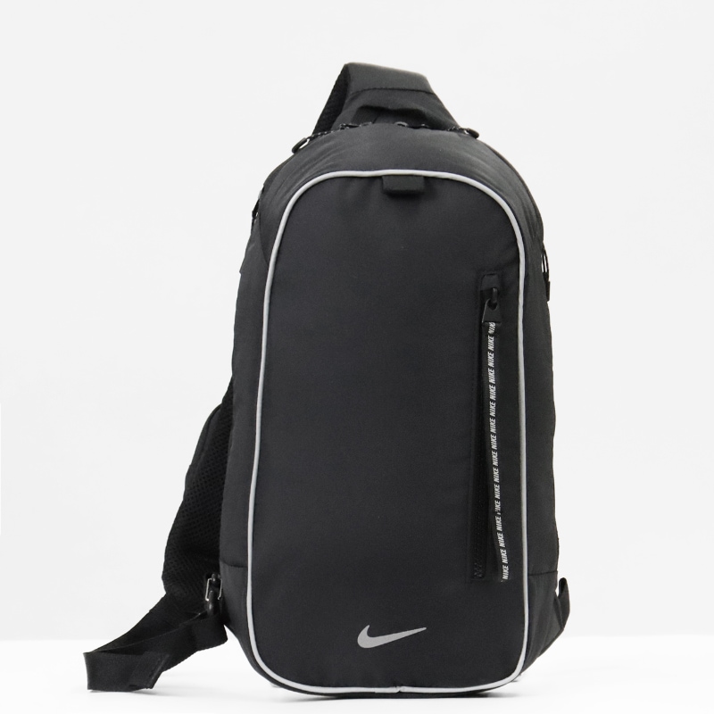 ナイキ NIKE ボディバッグ コミュート COMMUTE スリングバッグ メンズ レディース ワンショルダー ショルダーバッグ ミニバッグ 縦型 8L リフレクター 軽量 ロゴ 2026年秋 新作 ブラック IQ1285-010 | ブランド [正規取扱店]