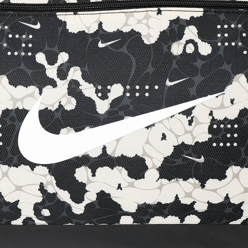 ナイキ NIKE ボストンバッグ ブラジリア Brasilia ダッフルバッグ メンズ レディース ショルダーバッグ トレーニング 60L ミディアム 旅行 部活 合宿 スポーツ アウトドア 軽量 ロゴ  2026年秋 新作 IH7849-103 | ブランド [正規取扱店]