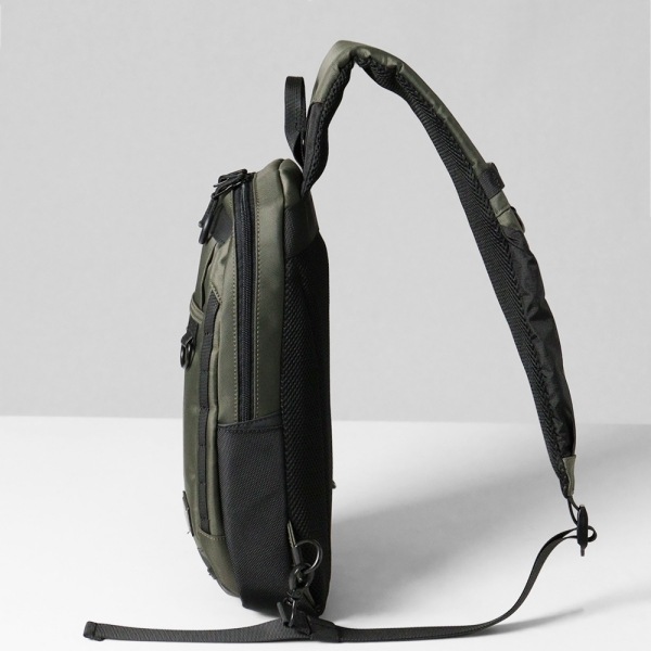 アヴィレックス AVIREX ボディバッグ ソリッド SOLID メンズ スリングバッグ 抗菌・防臭加工 各色 AX2051 | ブランド [正規取扱店]