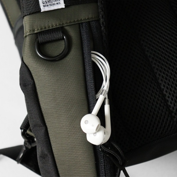 アヴィレックス AVIREX ボディバッグ ソリッド SOLID メンズ スリングバッグ 抗菌・防臭加工 各色 AX2051 | ブランド [正規取扱店]